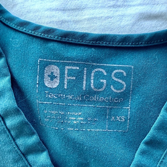 FIGS XXS Catarina Top/XS Yola Skinny Scrub Pants Caribbean Blue - Picture 6 of 10